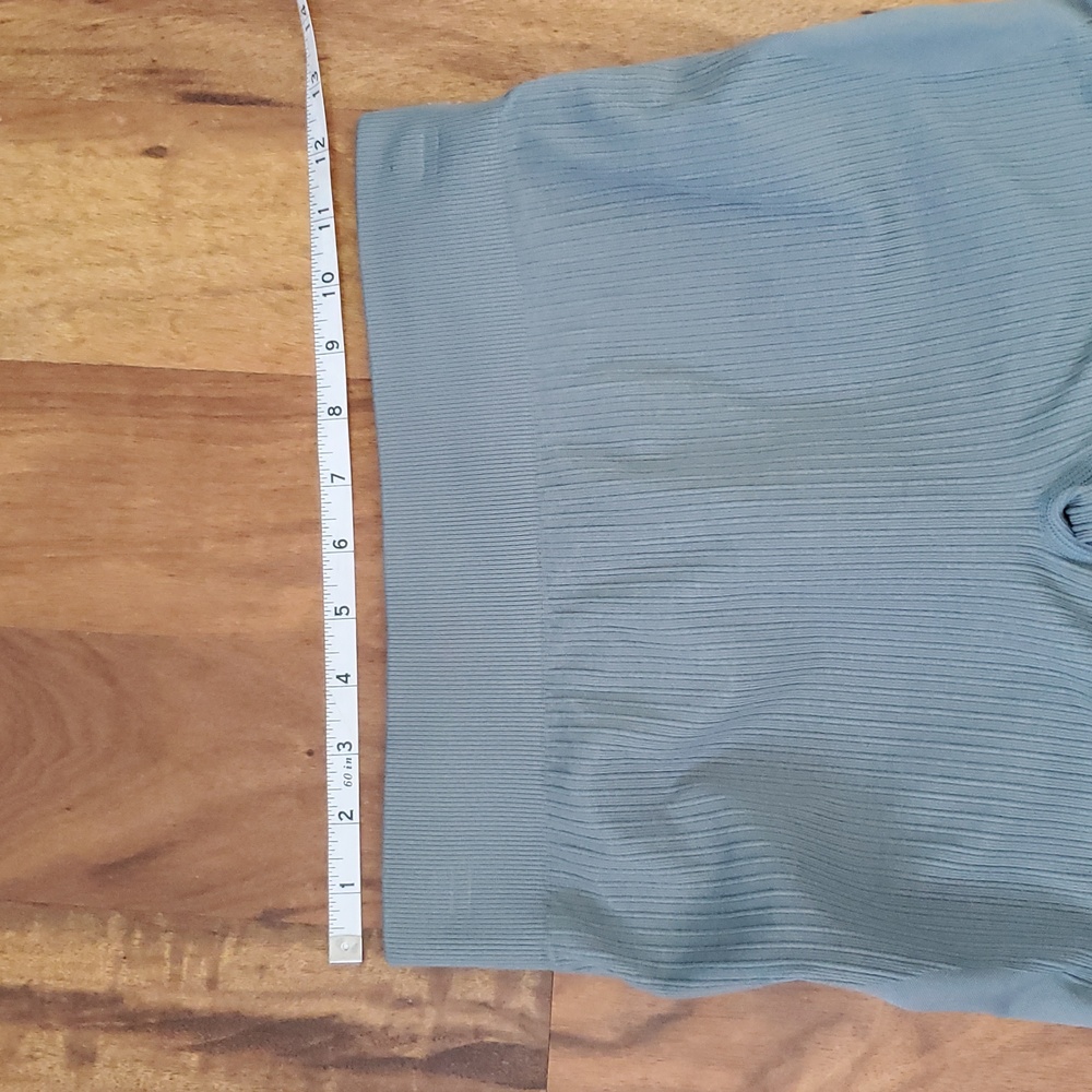 Bo+Tee Ribbed Athletic Workout Shorts - Picture 6 of 10